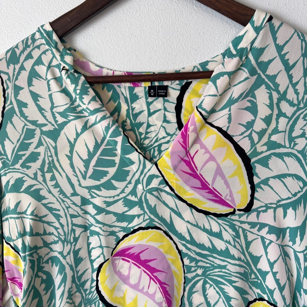 Theory 100% Silk Blouse M Georgette Teal Pink Yellow Tropical Leaf Resort Luxury - Picture 5 of 14
